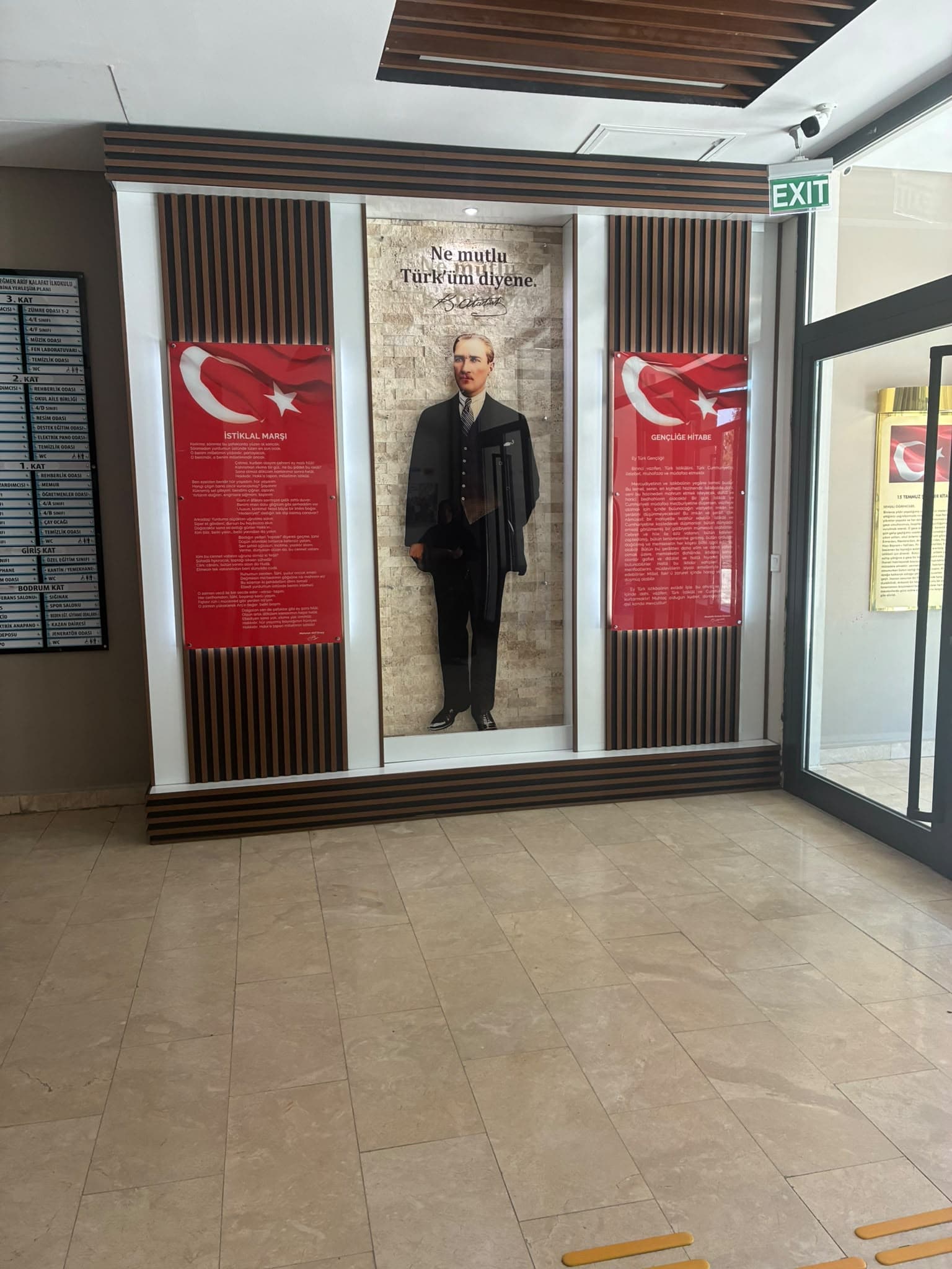 Çekmeköy Ortaokulu Atatürk Köşesi Galeri 2